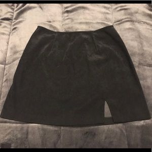 Express Compagnie Internationale Black Skirt Sz 13